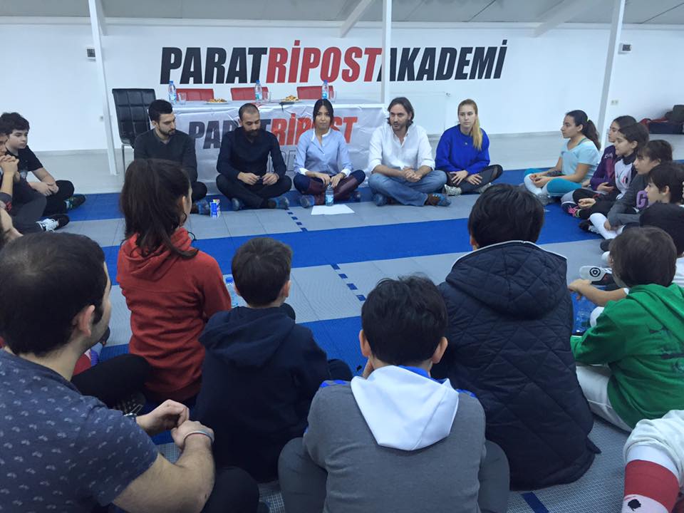 parat-ripost-akademi-sportslab-sporda-motivasyon-semineri