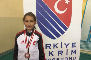 Şehzadeler Kentinden İkisi Altın Yedi Madalyayla Döndük